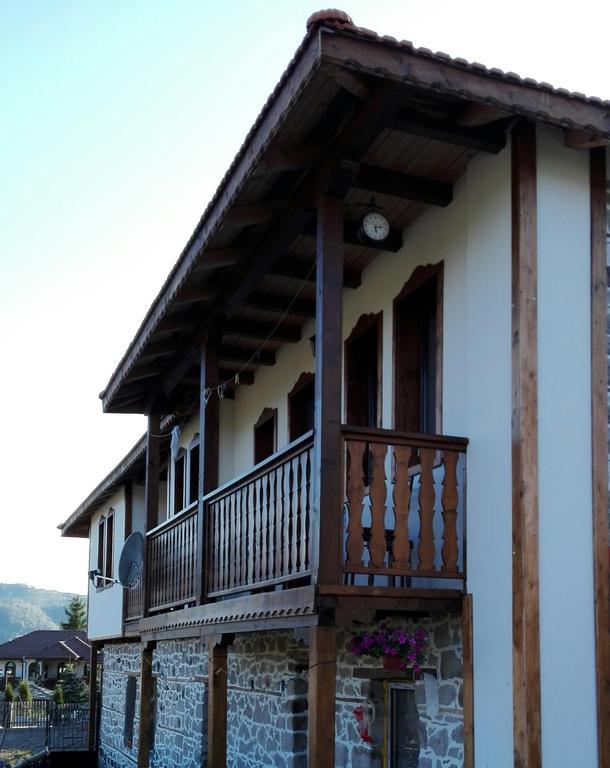 Semana Guesthouse Vrata Kültér fotó